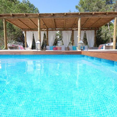 La Hacienda Aparthotel Sant Ferran de Ses Roques Buitenkant foto