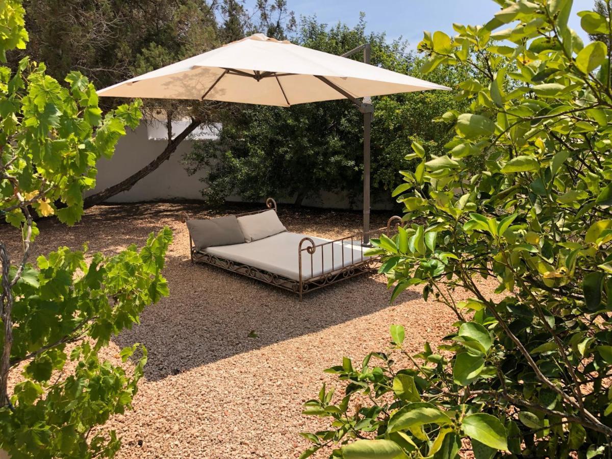 La Hacienda Aparthotel Sant Ferran de Ses Roques Buitenkant foto