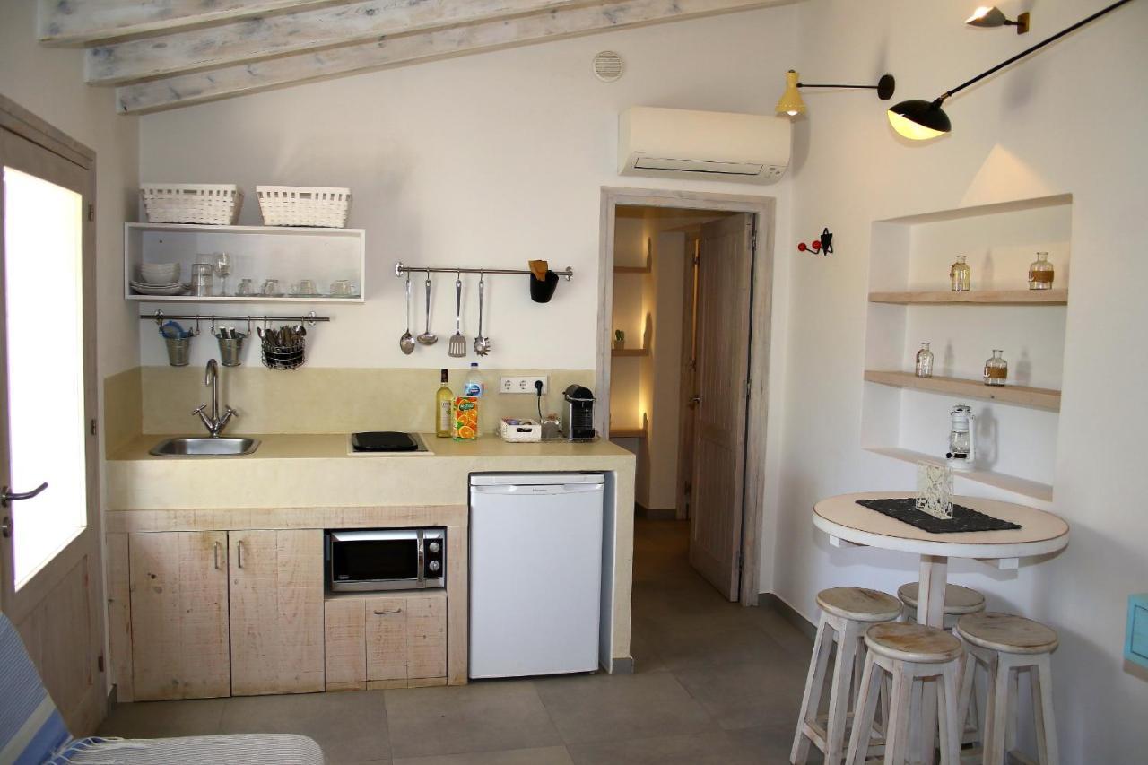 La Hacienda Aparthotel Sant Ferran de Ses Roques Buitenkant foto