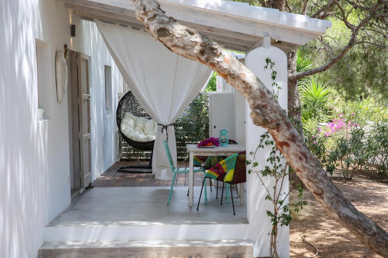 La Hacienda Aparthotel Sant Ferran de Ses Roques Buitenkant foto